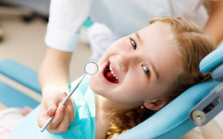 How A Family Dentist Can Make Dental Visits Stress Free For Kids