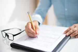 A Strategic Timeline and Legal Checklist for Expanding Your Business to Vietnam