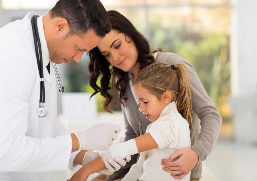 Protecting Young Lives: Why a Paediatric First Aid Course is an Essential Life Skill